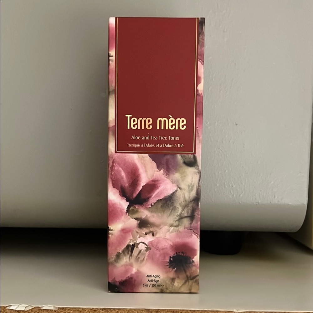 Aloe and Tea Tree Toner - Floral Design